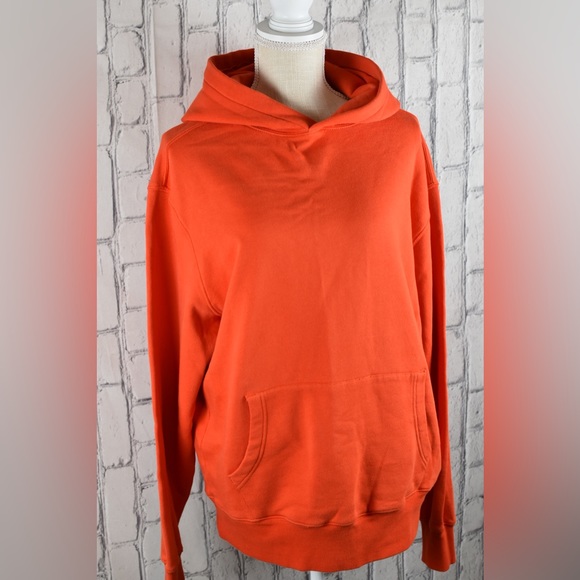 Womens Old Navy M Solid Red  Hoodie NWOT 88% Cotton Long Sleeve Pockets - Picture 3 of 4